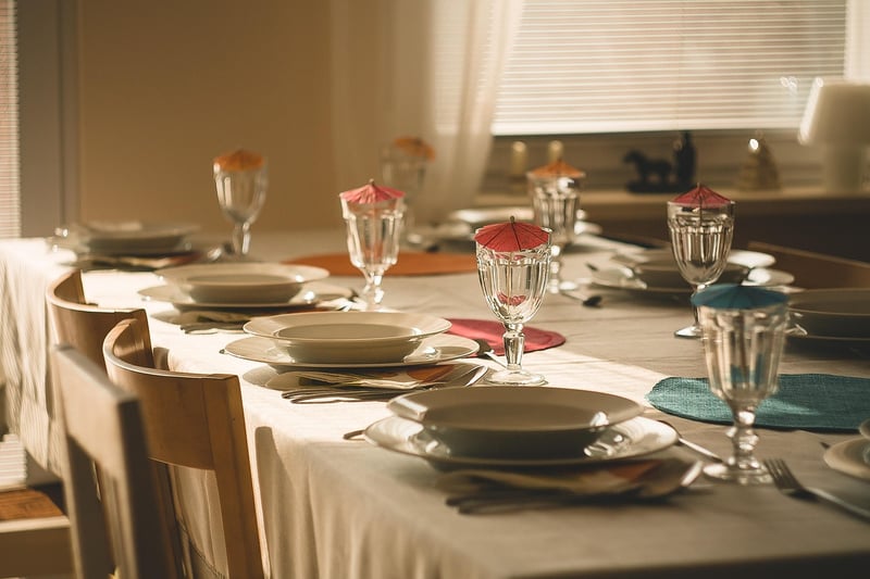 Planetary Table Settings